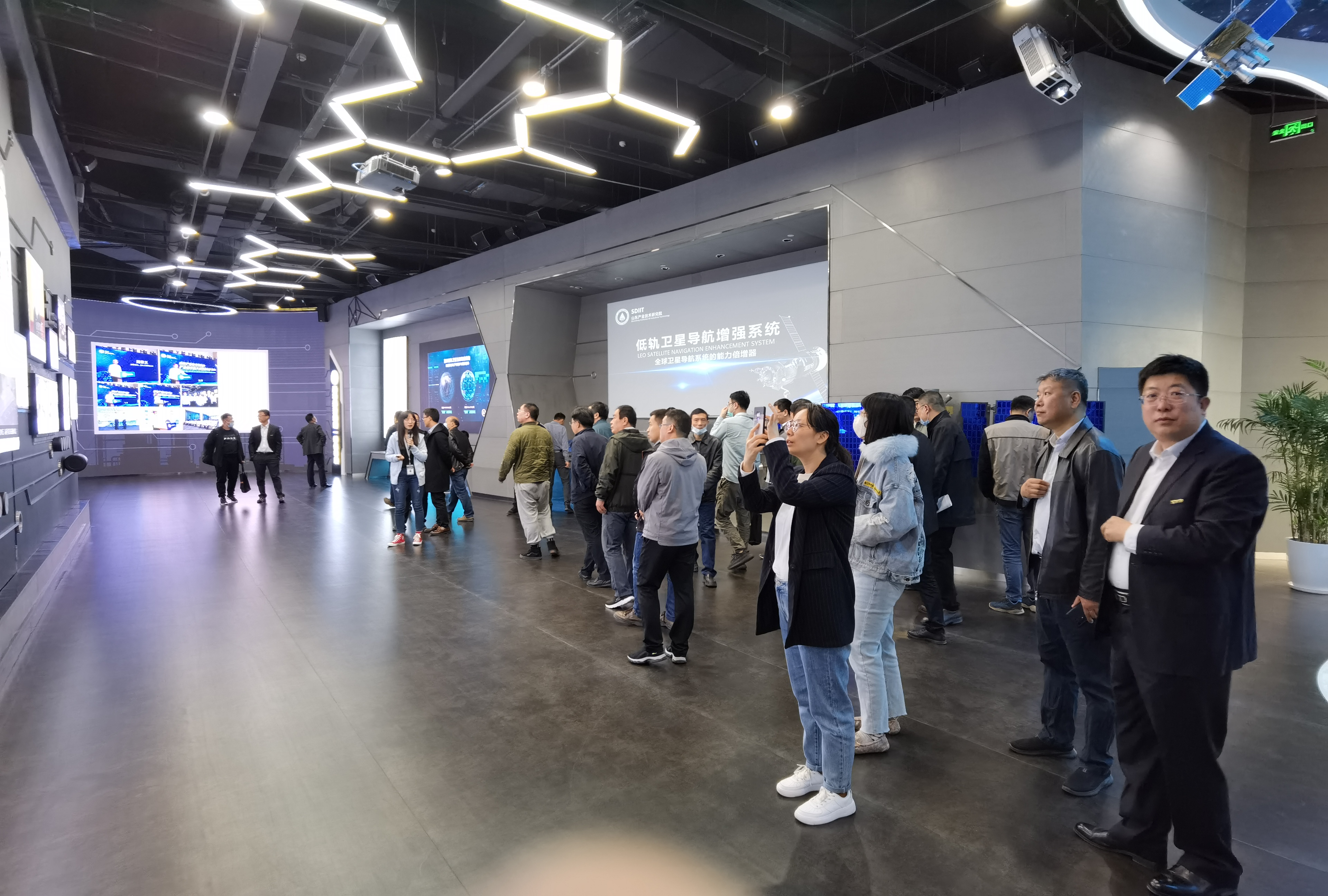 �Ƿ�����(�й���)-�ٷ���վ